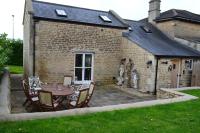 Crossroads Farm - Queen Anne's Stable - Bed and Breakfast