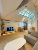 RevStay Gangnam Nonhyeon - B&B Seúl
