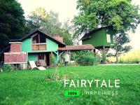 Tree house Ramona & Fairytale wooden house by Ljubljana - B&B Grosuplje