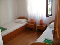 Apartmani Wawa 4 - B&B Novalja