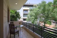 BedChambers Serviced Apartments, Sushant Lok - Bed and Breakfast Gurgaon
