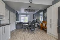 3 Bed in Cardiff oc-bow177 - Chambres d'hôtes Cardiff