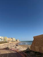 Hidden Gem CADIZ BEACH LOFT by Apartmentsincadiz - B&B Cádice