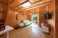 Quadruple Room 5