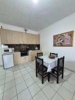 Daniels Apartments - Chambres d'hôtes Saranda