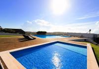 Carina Villas - House 4 - Pool Acess - Comfortable & Quiet - B&B Lourinhã