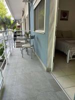 Elena Rooms-Apartments -B - B&B Asproválta
