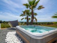 Villa Monarca by Stay ici - Bed and Breakfast Guia