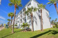 Madeira Place 402 Top Floor Gulf Views Heated Pool - Bed and Breakfast St. Pete Beach