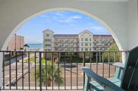 Madeira Place 402 Top Floor Gulf Views Heated Pool - Bed and Breakfast St. Pete Beach