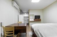 Yeosu Geumo Island Village Pension Former Dongbaekgol - Chambres d'hôtes Yeosu