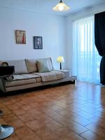 Appartamento con Balcone