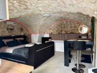 Secret loveroom-suite romantique avec spa balneo - B&B St Chamas