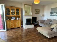 Central Two Bed Apartment looking over the Harbour - Chambres d'hôtes Dunfanaghy