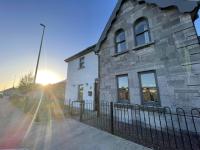 The Station House, Listowel - Whole Property, 4 Bedrooms - Ferienwohnung Listowel