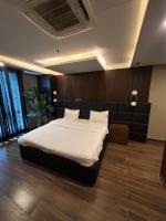 Heritage Suites DHA - Gold Crest Mall Defence Lahore - Bed and Breakfast Lahore