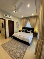 Naz Lodges RiverHills 2,Bahria Town Rwp - B&B Rawalpindi