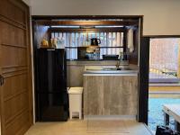安里乃仲Traditional samurai residence with a family bath for rent Hideaway Villa with open-air bath, wood deck terrace, AI massage chair - Chambres d'hôtes Kurume