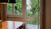 Bright Apartment with two Parking Spaces - Ferienwohnung Bern-Ostermundigen