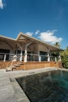 2 BR. Panoramic Lagoon View Villa: Poolside paradise, gourmet kitchen - B&B Paripari