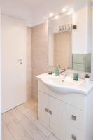 Tiburtina Apartment by RHR - B&B Roma