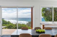 Waters Edge - beachside home near Rennies Beach - Chambres d'hôtes Ulladulla