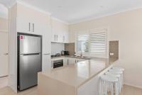 Sunny Townhouse - B&B Huskisson