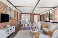 Solace Jervis Bay - 3BR relaxed beach side living - B&B Vincentia