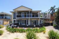 Arcadia - large 4BR beach home & optional studio - Ferienwohnung Vincentia