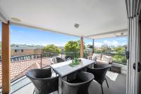 Karinya Jervis Bay - 4BR home & optional studio - B&B Vincentia