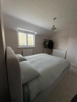 The Music House - Cosy retreat with Vinyl & Vibes - Chambres d'hôtes Wrotham
