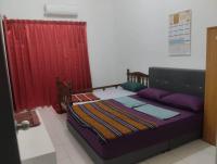 Diyana Homestay Happy Together - B&B Port Dickson