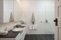 Art Deco Bungalow in Moss Vale Sleeps 8 - B&B Moss Vale