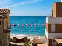 Brise Marine - Appartement 2 chambres avec balcon, vue mer & parking privé à 30 m de la plage - Chambres d'hôtes Palavas-les-Flots