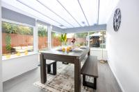 Luxury 2BR Cambridge House | Hot Tub & Pool Table - B&B Cambridge