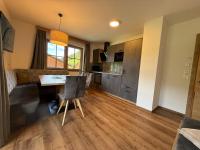 Apartment mit 2 Schlafzimmern und Balkon