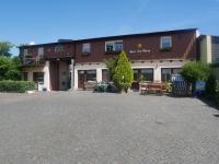 Ferienwohnungen Eva-Maria, 500m zum Strand, WLAN - B&B Ahlbeck