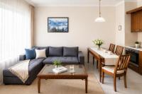 Modern Cozy Apartment - 5 min to Gondola - Free Parking & Terrace - B&B Bansko