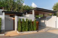 Layan -10 Min to Beach - Spacious Pool Villa - Chambres d'hôtes Ban Phru Champa