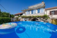 Holiday house Little Oasis Krk - Ferienwohnung Kras
