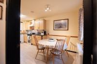 Green Beck Cottage, within walking distance of the lake, shops, pubs & restaurants of Coniston - Chambres d'hôtes Coniston