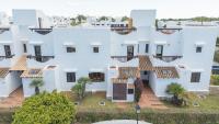 Casa Flores - Private Garden Apt, Pool & 5 min walk to Beaches - Chambres d'hôtes Cala d'Or