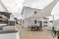 Black Swan Luxury Villa Protaras - B&B Protaras
