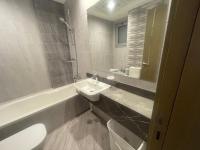 Well Maintained, 1 BR Apartment, 5 Mins from Midtown center - B&B Dubái