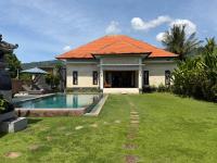 Impian Villa - B&B Amed