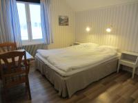 Twin Room with Shared Bathroom