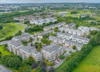 Galway City - Holiday Village Apartment - B&B Galway