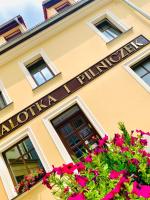 APARTAMENT w centrum Kłodzka z darmowym miejscem parkingowym - B&B Kłodzko