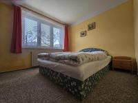 Cozy Apartment in Krkonoše with Hot Tub - Chambres d'hôtes Vítkovice