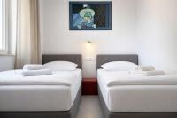Apartment Gallery - View of the Old Town & Free parking - Bed and Breakfast Dubrovnik